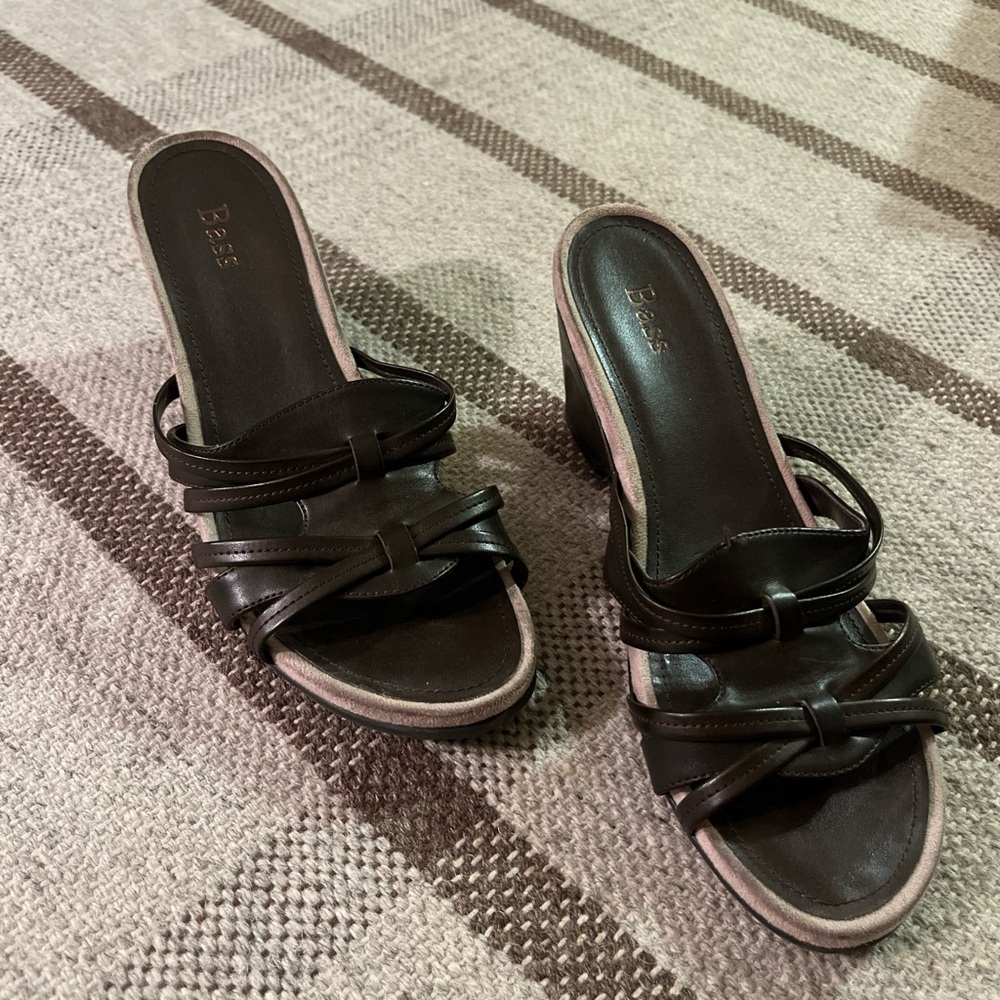 Bass Women's Brown Leather Mules